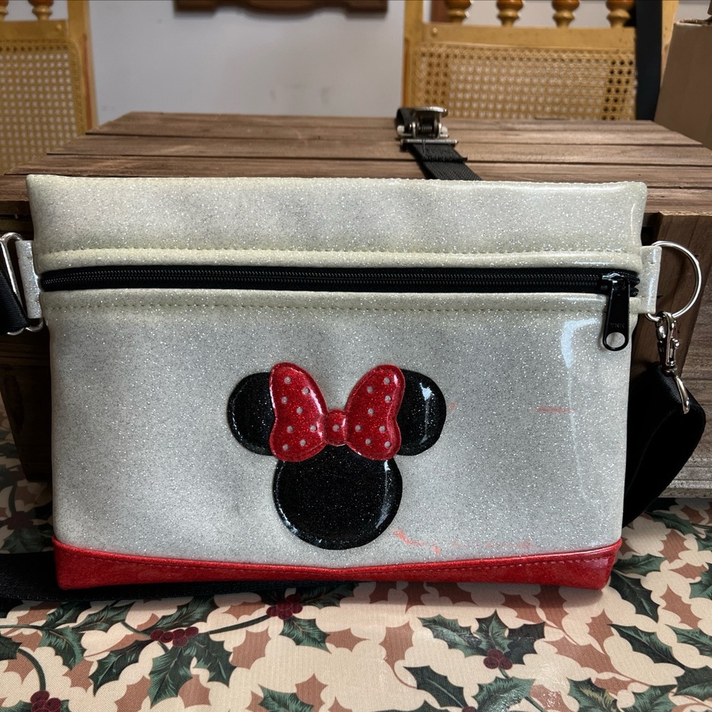 Double K Originals Minnie Mouse Disney Belt Bag